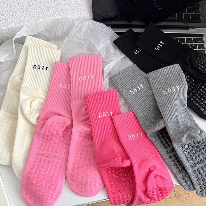 1 Pairs New Colorful Trend Spo - Medias Para Pilates Y Yoga ulasan dan harga