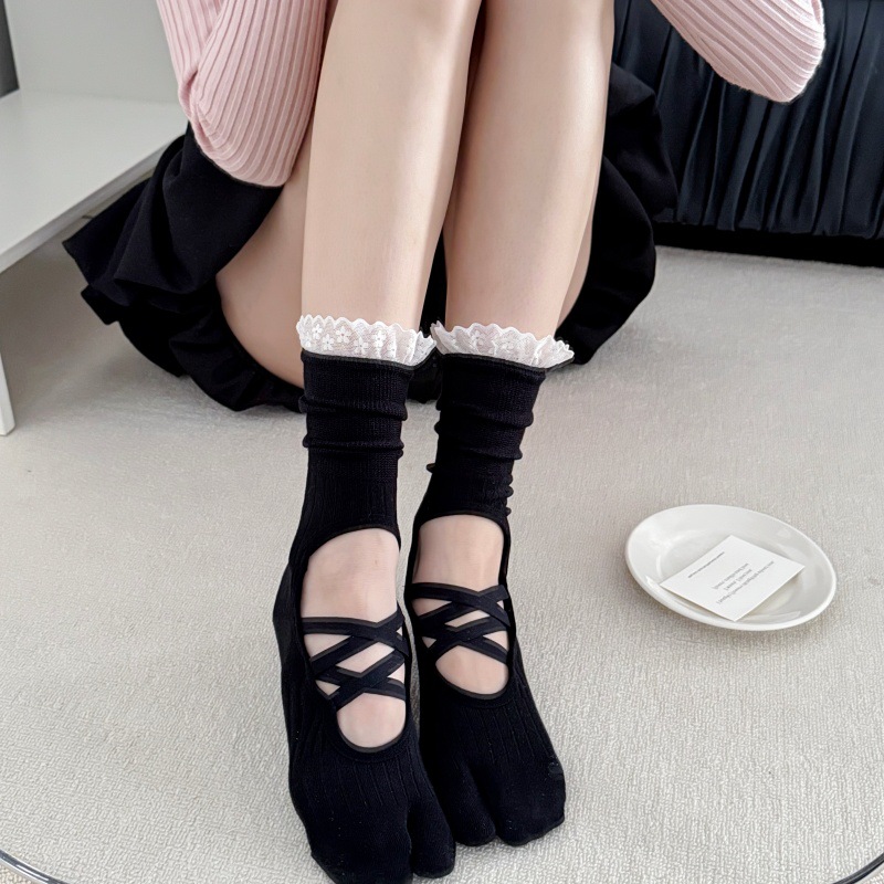 Lace Trim Split Toe Yoga Socks - Medias Para Pilates Y Yoga ulasan dan harga