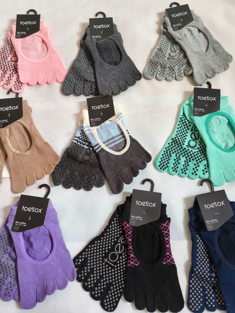 Toesox Yoga Five-Toe Socks Men - Medias Para Pilates Y Yoga ulasan dan harga